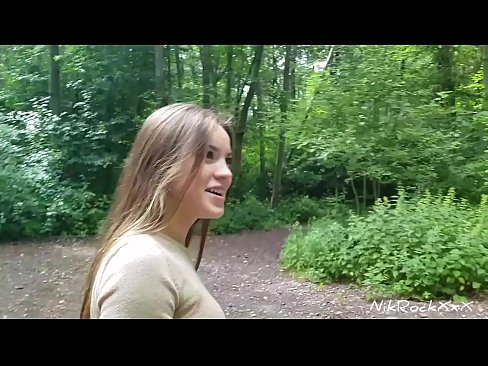 ❤️ Ech hunn dem Evelina virgeschloen datt mir op enger ëffentlecher Plaz fécken! Si sot jo. Dunn hunn ech hatt an den Arsch gefickt an an hirem Mond kum. Dunn huet si sech selwer gepisst. Sexvideo op Porno lb.porn-milf300.ru ❤