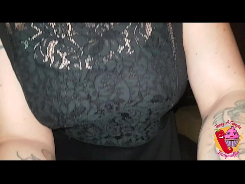 ❤️ Slutty Stéifschwëster gëtt him e blowjob a Spuenesch Sexvideo op Porno lb.porn-milf300.ru ❤